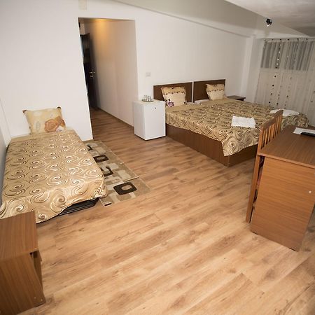 Hostel Ruxandra Focşani 외부 사진