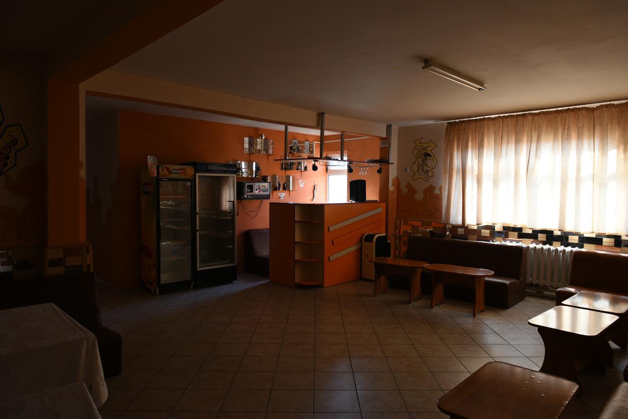 Hostel Ruxandra Focşani 외부 사진